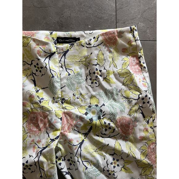 Estelle and Finn Floral Pattern Pants Size 8 - Picture 5 of 7